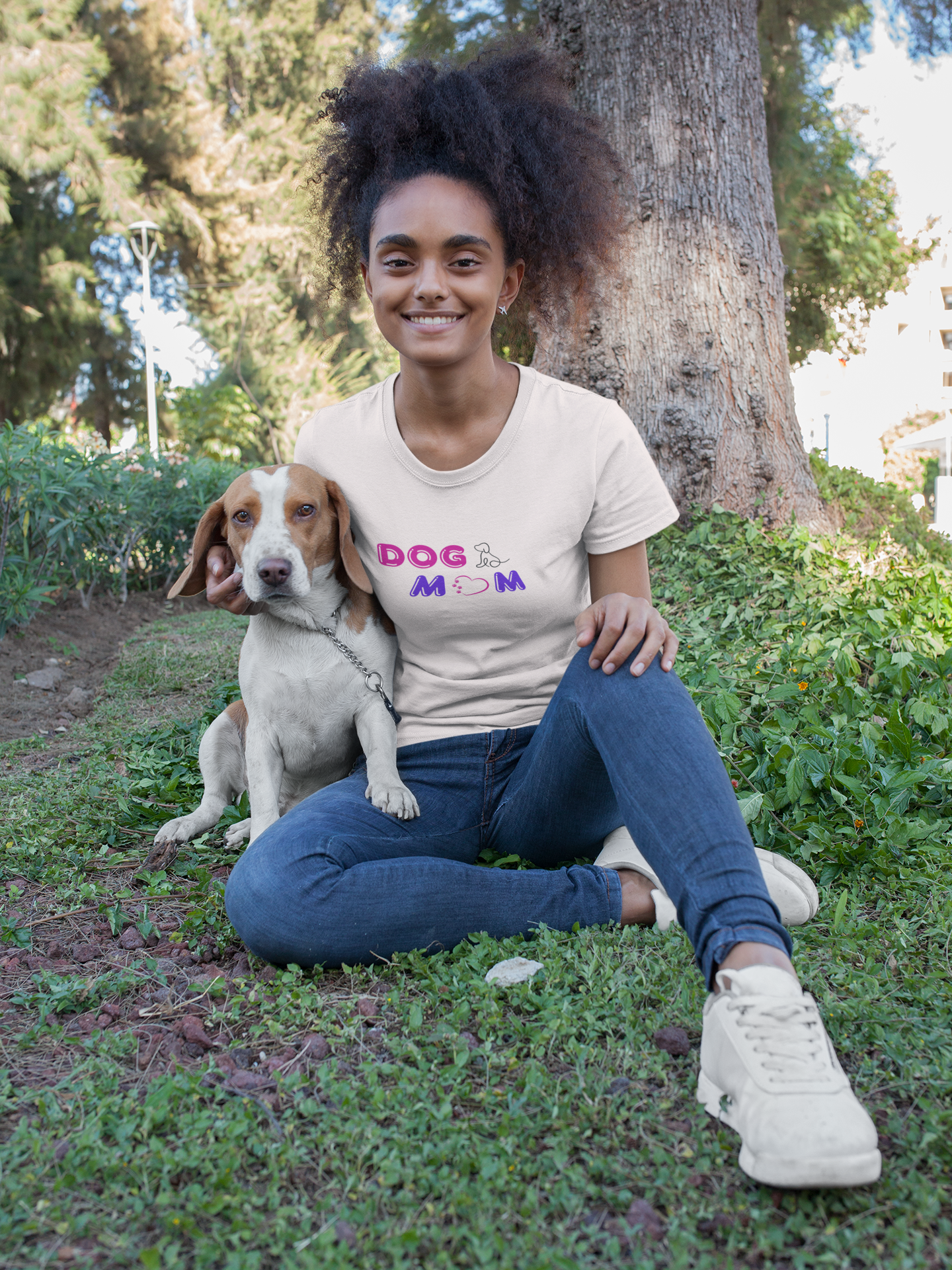 Dog Mom Premium Unisex T-shirt